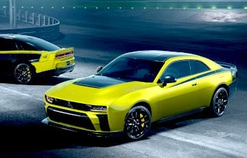 Dodge показав новий Super Bee: спорткар розганяється до сотні за 3,6 секунди