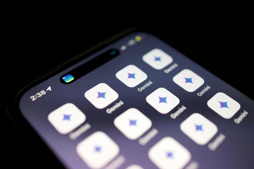 Gemini навчили розбирати фото замість користувача: що він тепер уміє