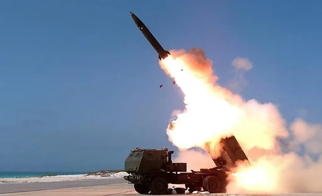 HIMARS навчать бити по кораблях у русі: США витратять на нові ракети до $1,2 млрд
