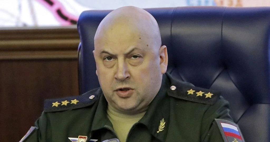 Суровікін повернувся до Москви: у РФ заговорили про нову посаду для «генерала Армагеддона»