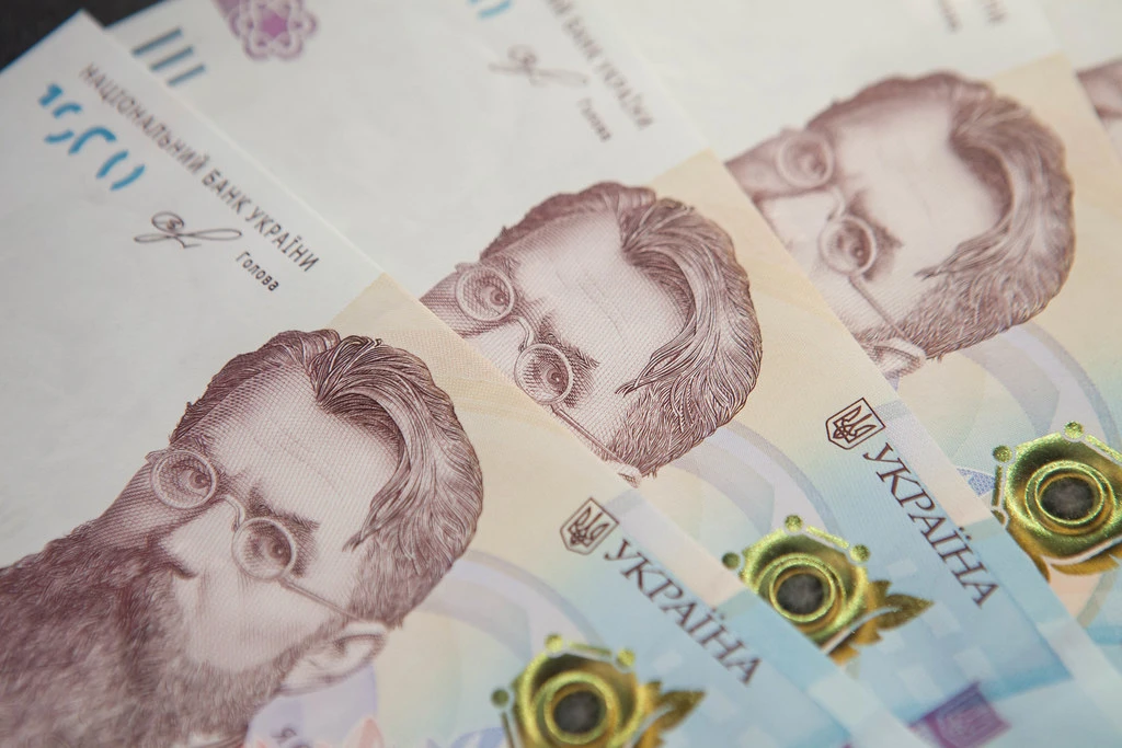 Українцям готують нову мінімалку: вона залишиться нижчою за прожитковий мінімум